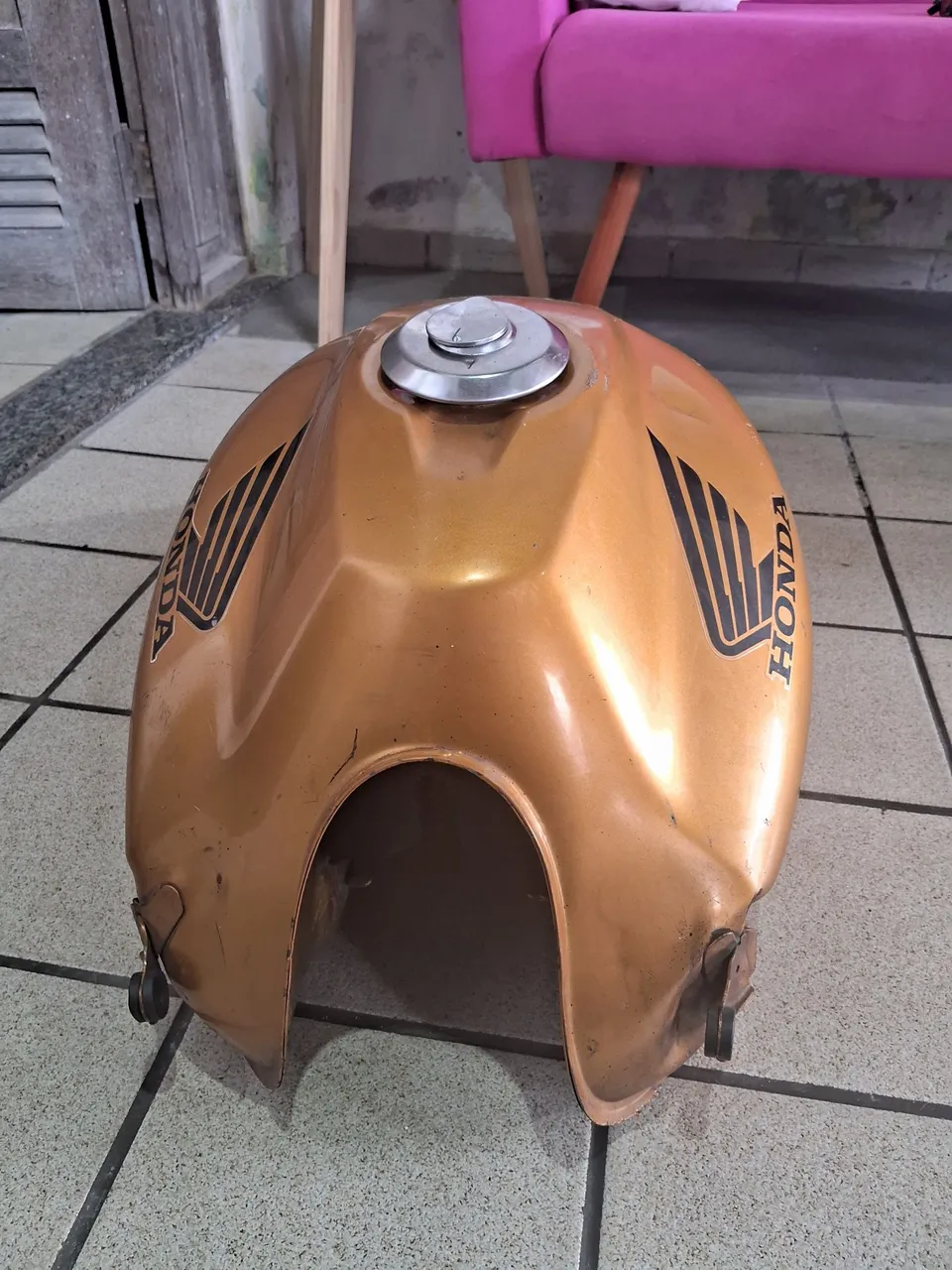 Tanque de combustível cb 300