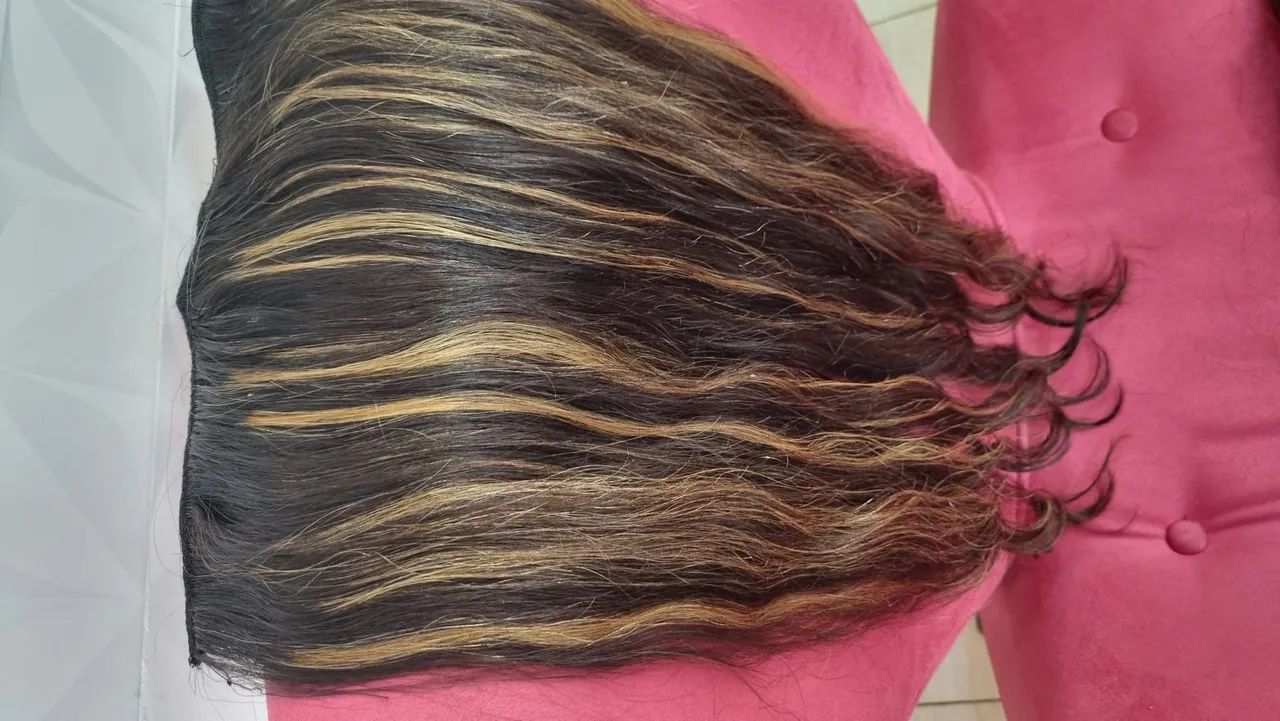 Aplique de Cabelo com Mechas Loiro Mel moreno iluminado  - Foto 2