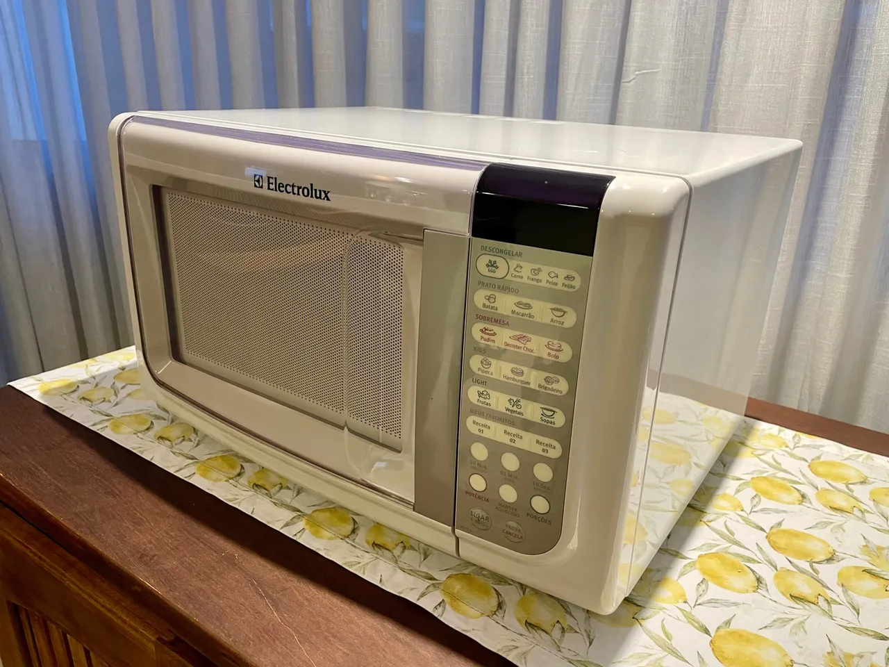 Forno Microondas Electrolux 23 litros