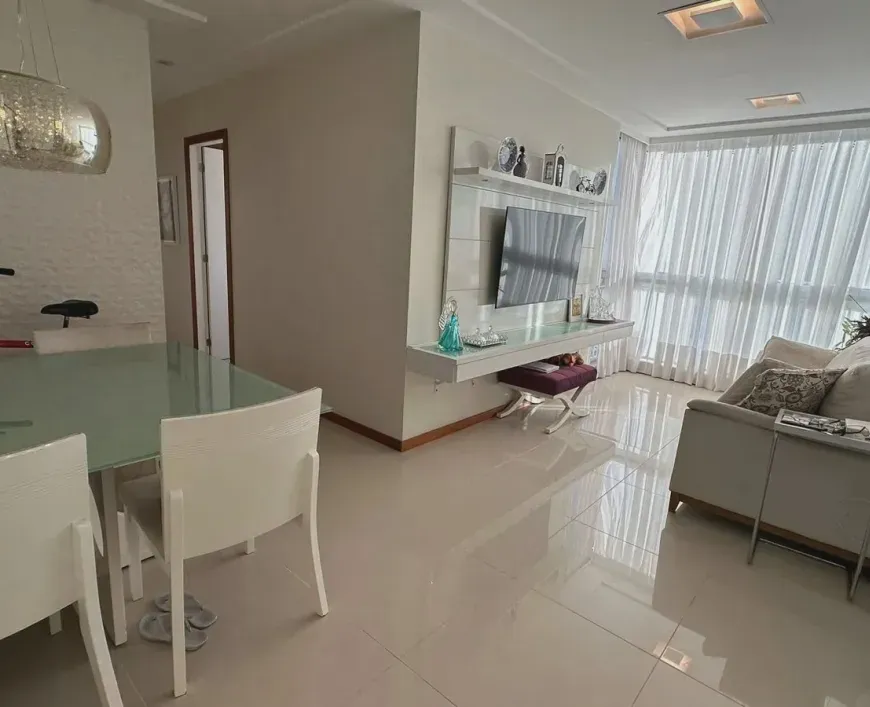APARTAMENTO A 1 QUADRA DO MAR DA PRAIA DE ITAPARICA - VILA VELHA - ES *