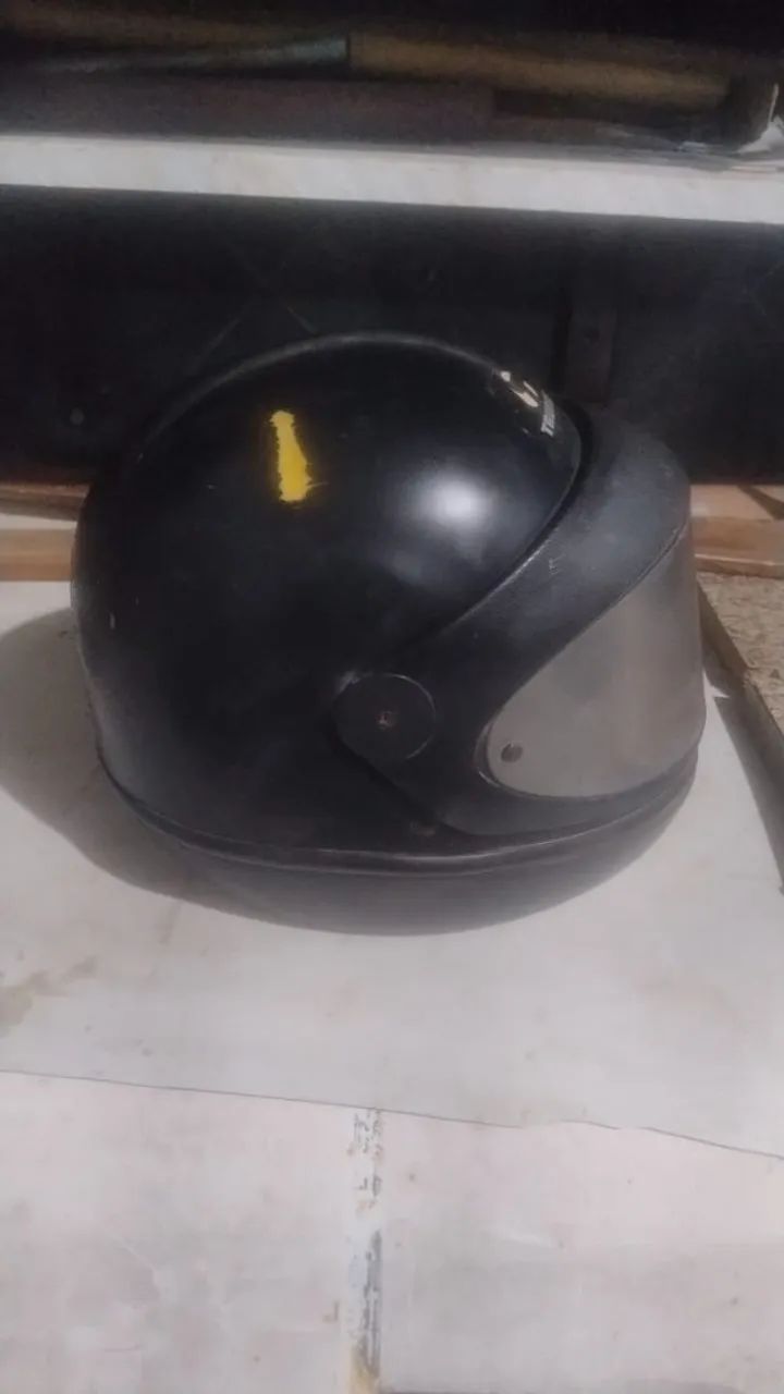 Capacetes variados - R$ 70 cada unidade - Foto 3