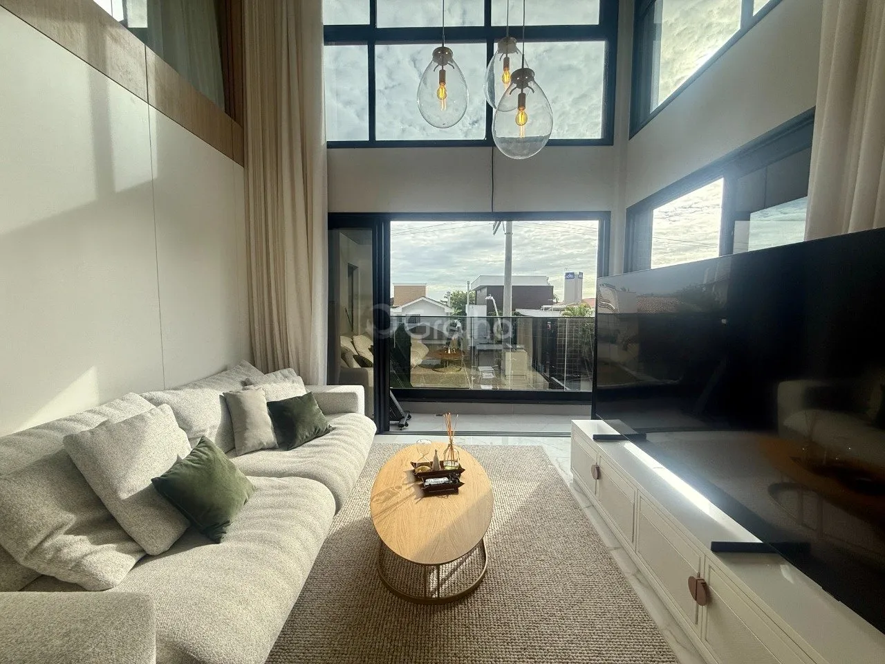 Duplex para venda tem 131 metros quadrados com 3 quartos em Jurerê - Florianópolis - SC