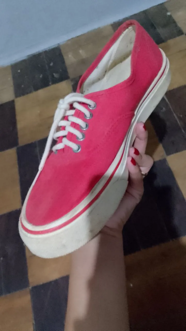 Tênis Vermelho