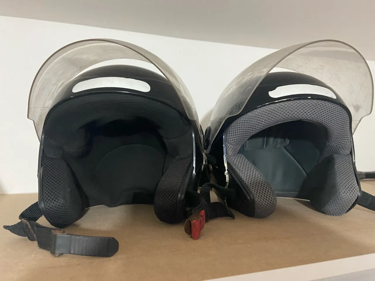 Capacete de Moto com Viseira - Preto