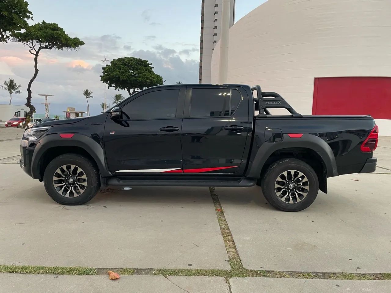 Hilux CD GRS 2.8 4x4 2022  - Foto 2