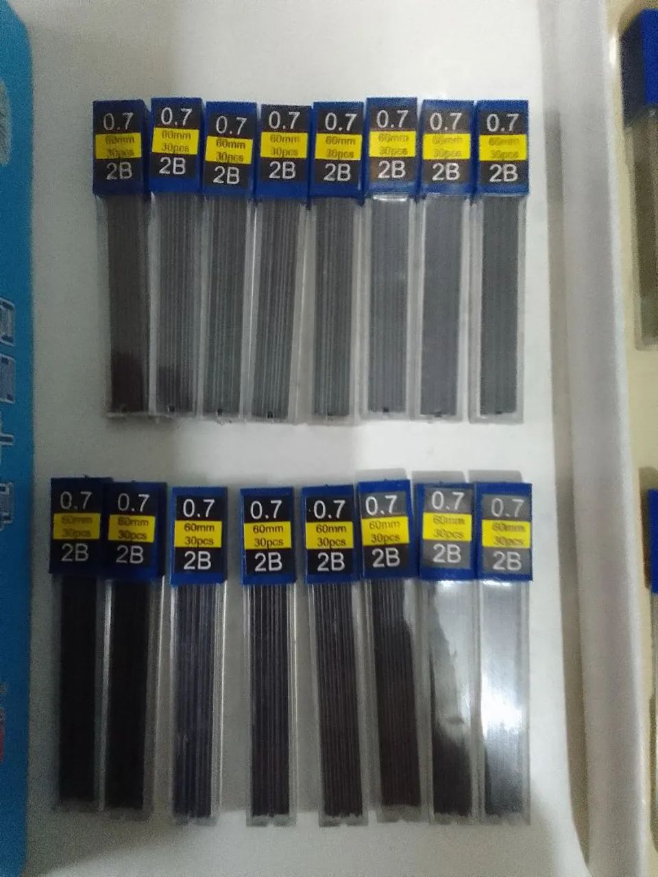 Kit de Lapiseiras Mecânicas e Grafites - Foto 3