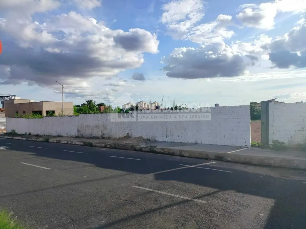 Terreno para alugar com 2.282,46 metros quadrados no CAMPESTRE - Teresina - Piauí