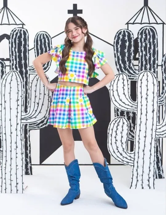 Conjunto, vestido e macaquinho xadrez