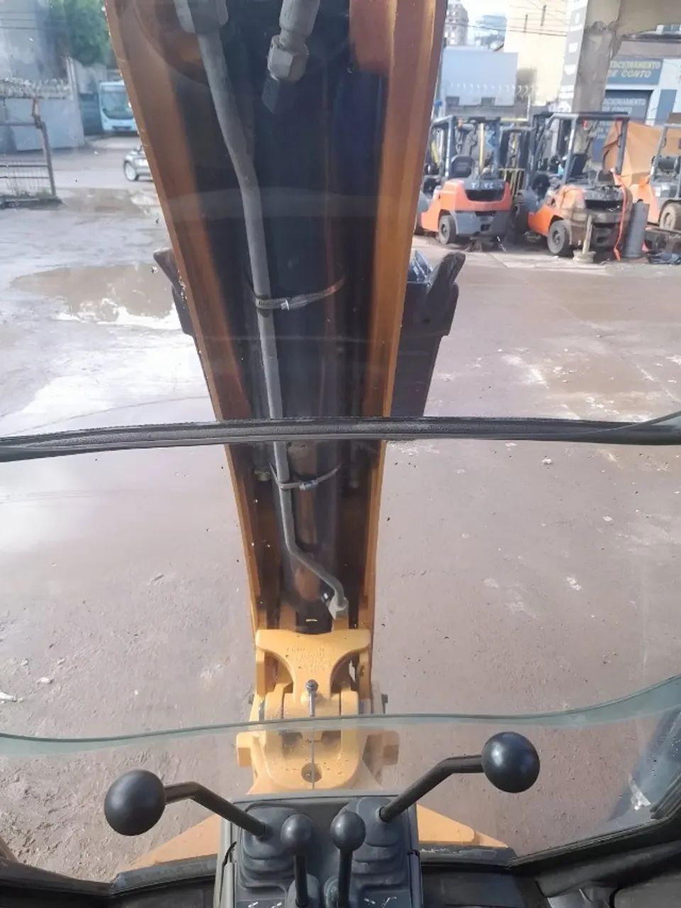 Retroescavadeira case 580n ano 2015 - Foto 3