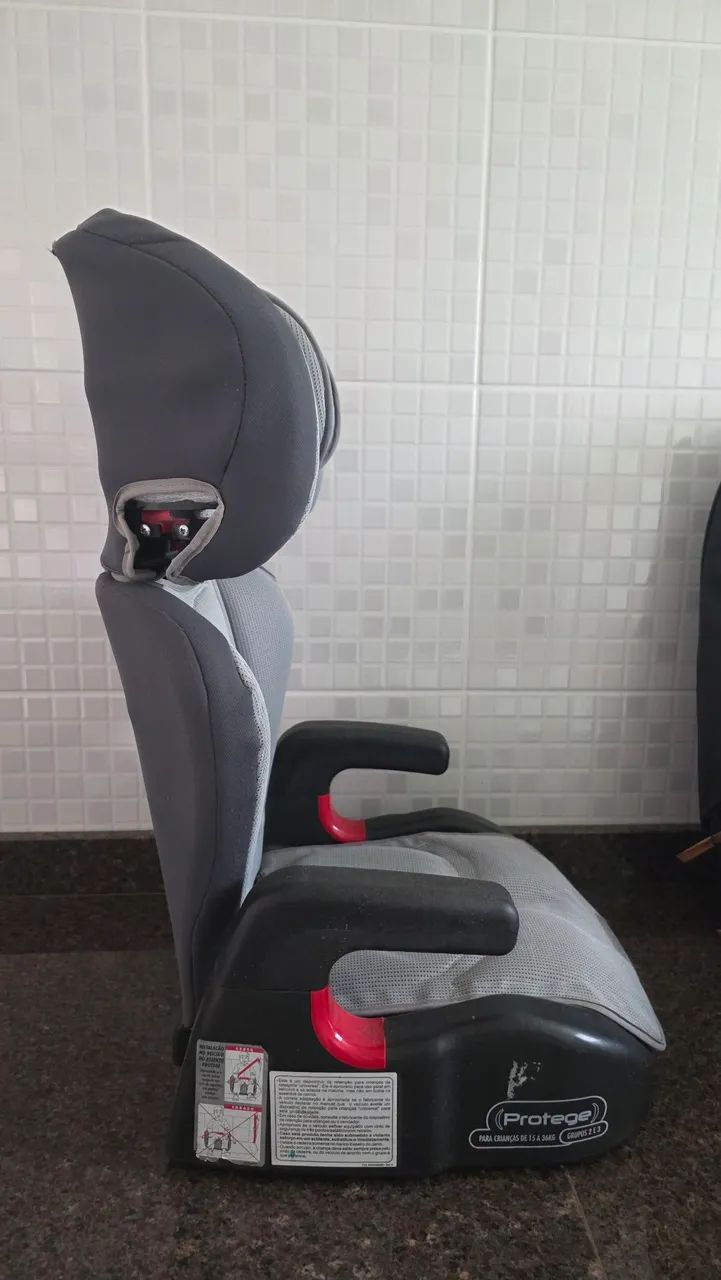 Cadeira para auto Burigotto  elevação de 15kg a 36kg. - Foto 4