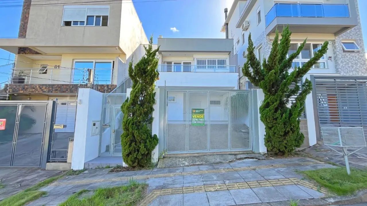 Casa 2 quartos no Portal do Guarujá com piscina