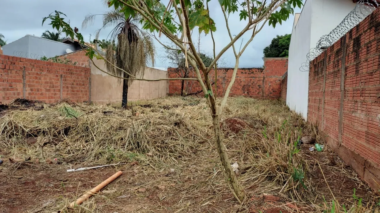 Terreno 13x30 no Jardim São Conrado