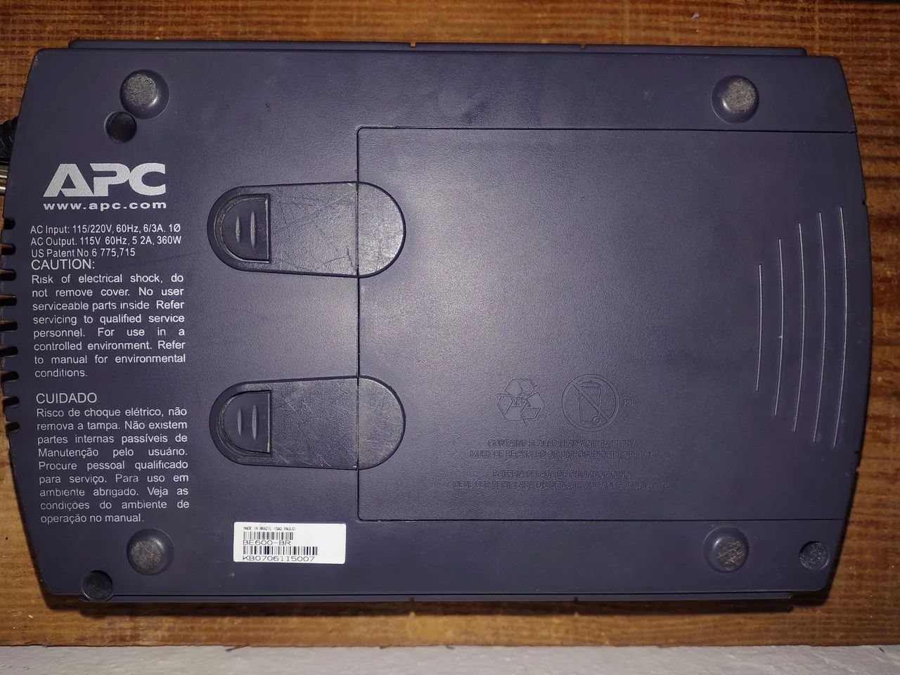 Nobreak APC ES600 (600VA) - com caixa - Foto 3