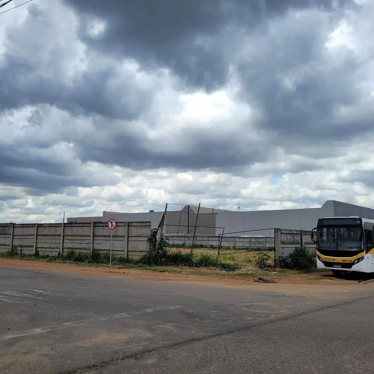 Area 3.654m² (Cabeça de Quadra) Parque Oeste Industrial