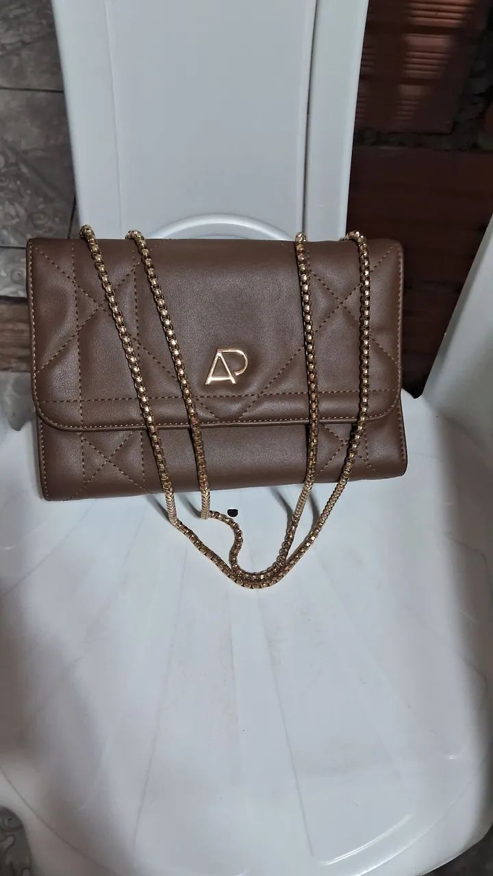 bolsa com alca de corrente