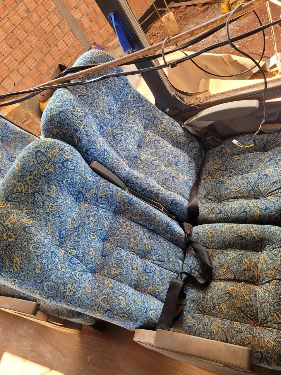 Vendo bancos do ônibus de viagem  - Foto 3