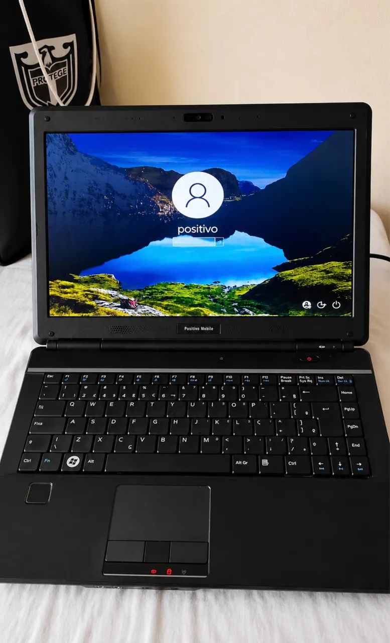 Notebook positivo 