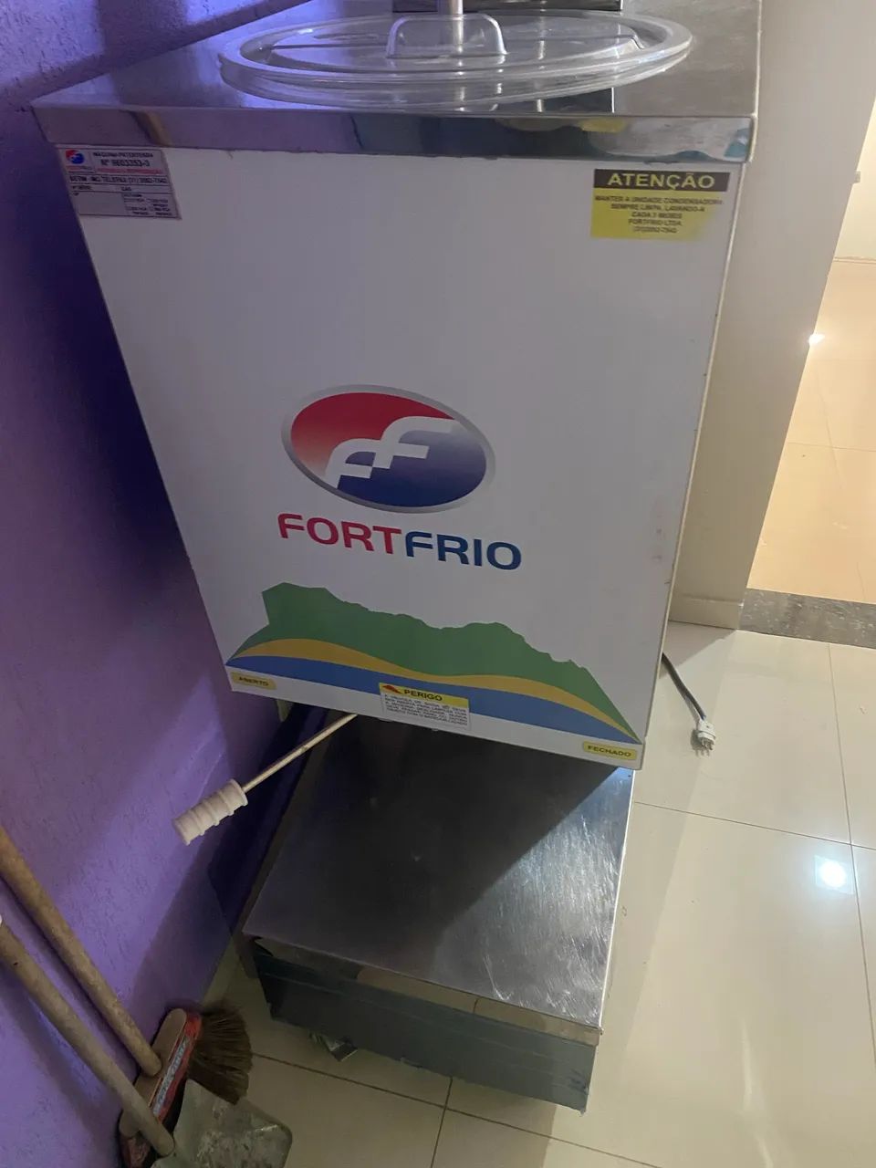 Maquina de Sorvete  - Foto 3
