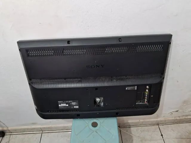 parou de funcionar. tv sony 32 polegadas, sem os pés e o controle - Foto 4