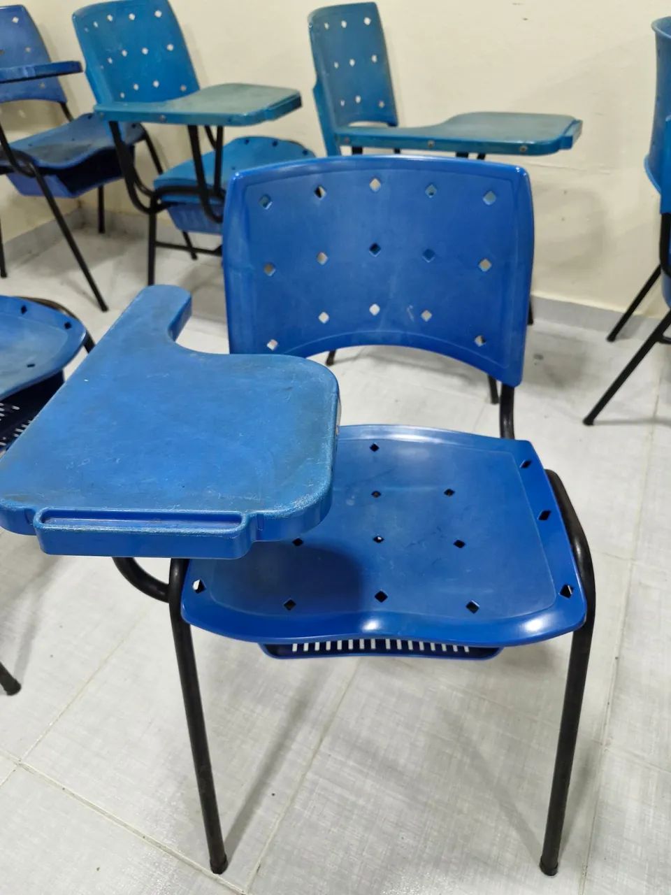Cadeiras escolares 