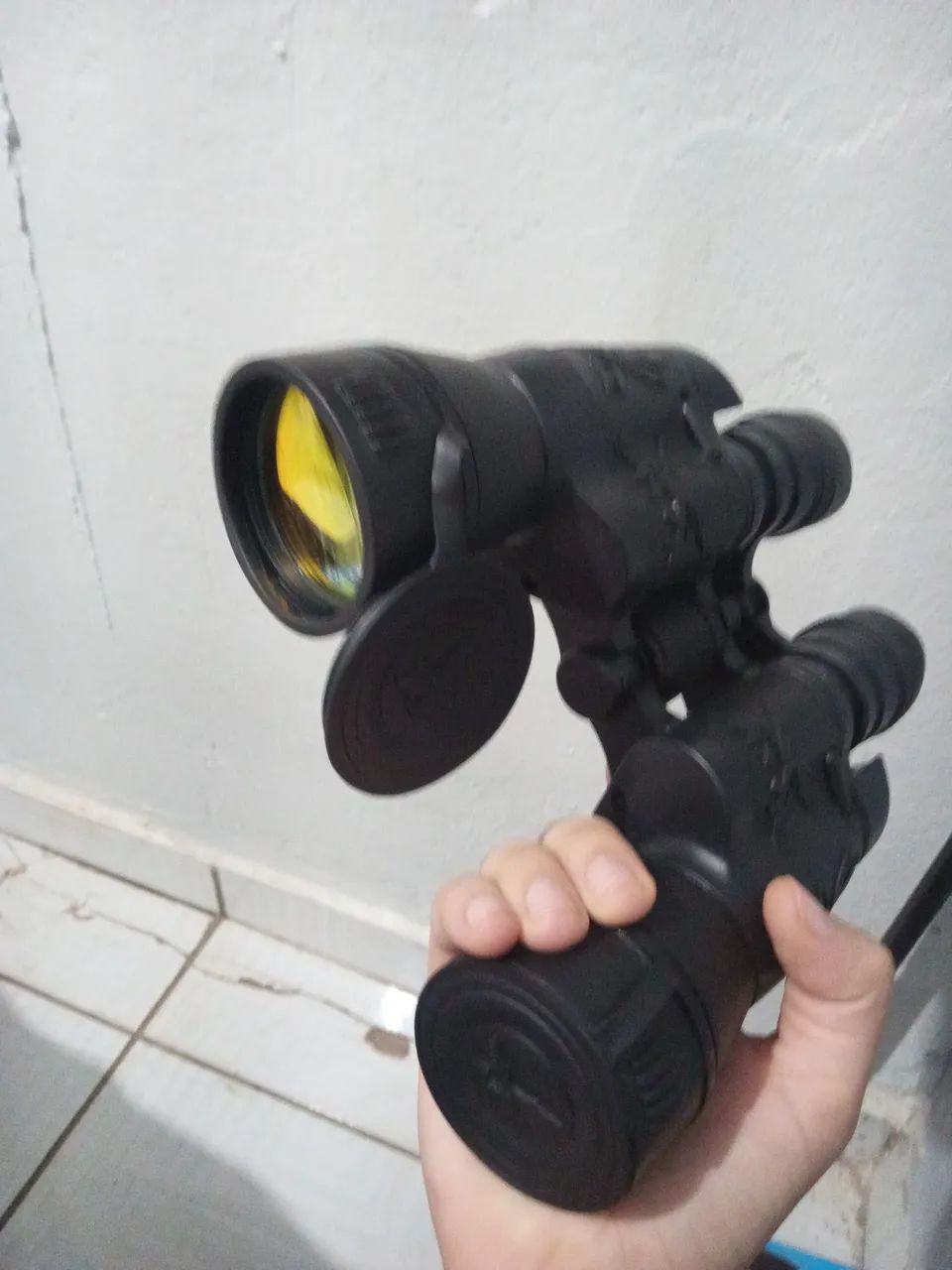 BINÓCULO COM BÚSSOLA, PRA VENDER RÁPIDO aceito trocas