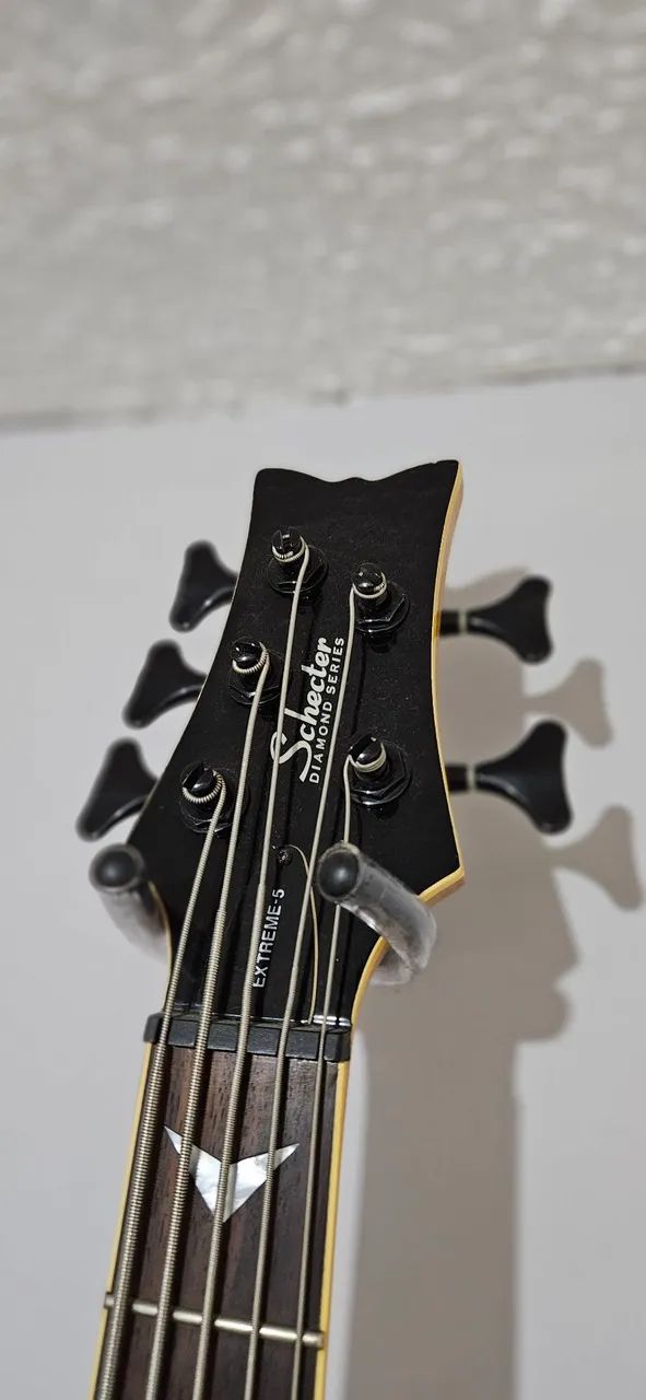 Contrabaixo Schecter Extreme 5 - Foto 4