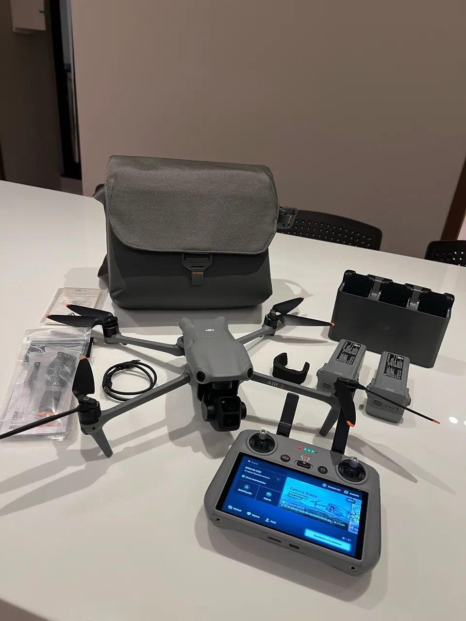 DRONE DJI AIR 3 - COMBO FLY MORE - Foto 4