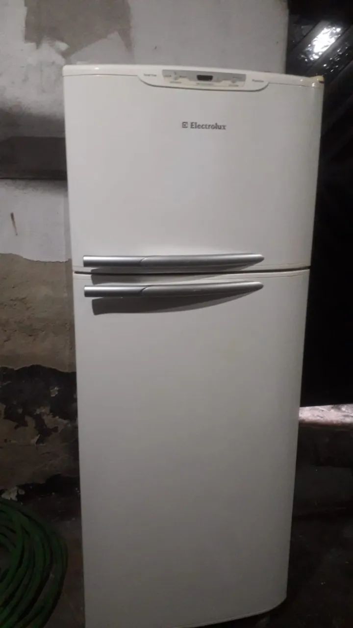 Geladeira electrolux 110v