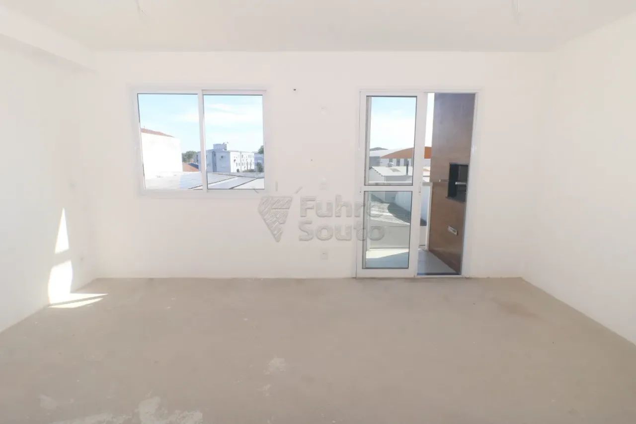 Loft moderno com sacada e churrasqueira em Pelotas - Foto 2