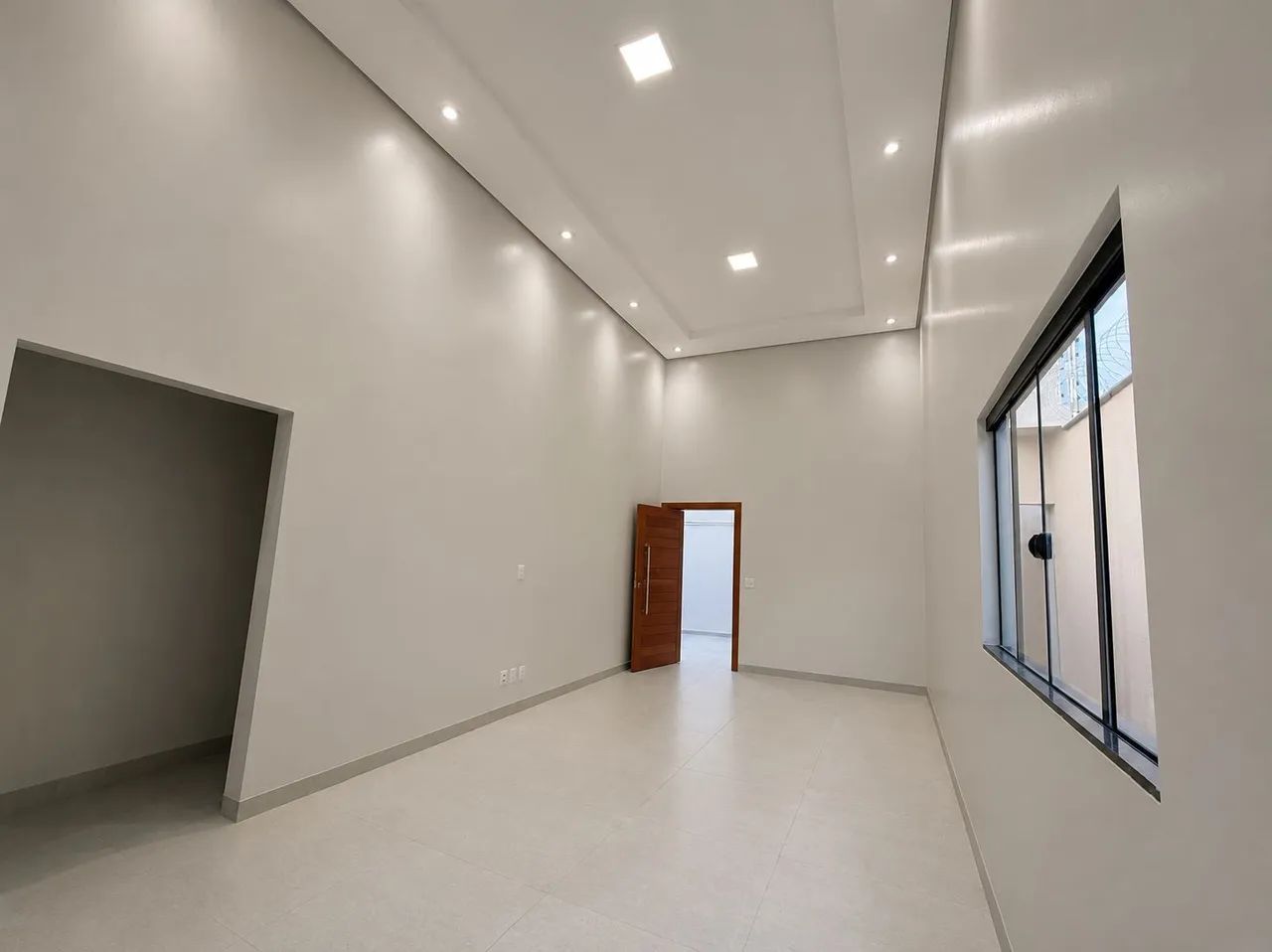 CASA COM PISCINA À VENDA - CIDADE JARDIM  <br> - Foto 3