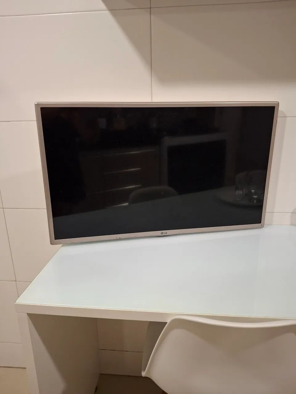 Televisão 32 polegadas LG, com defeito para retirada de peças ou levar para ver o concerto