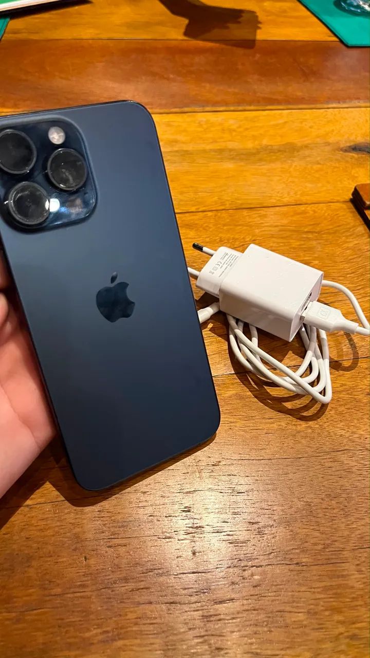 iPhone 15 Pro max  - Foto 2