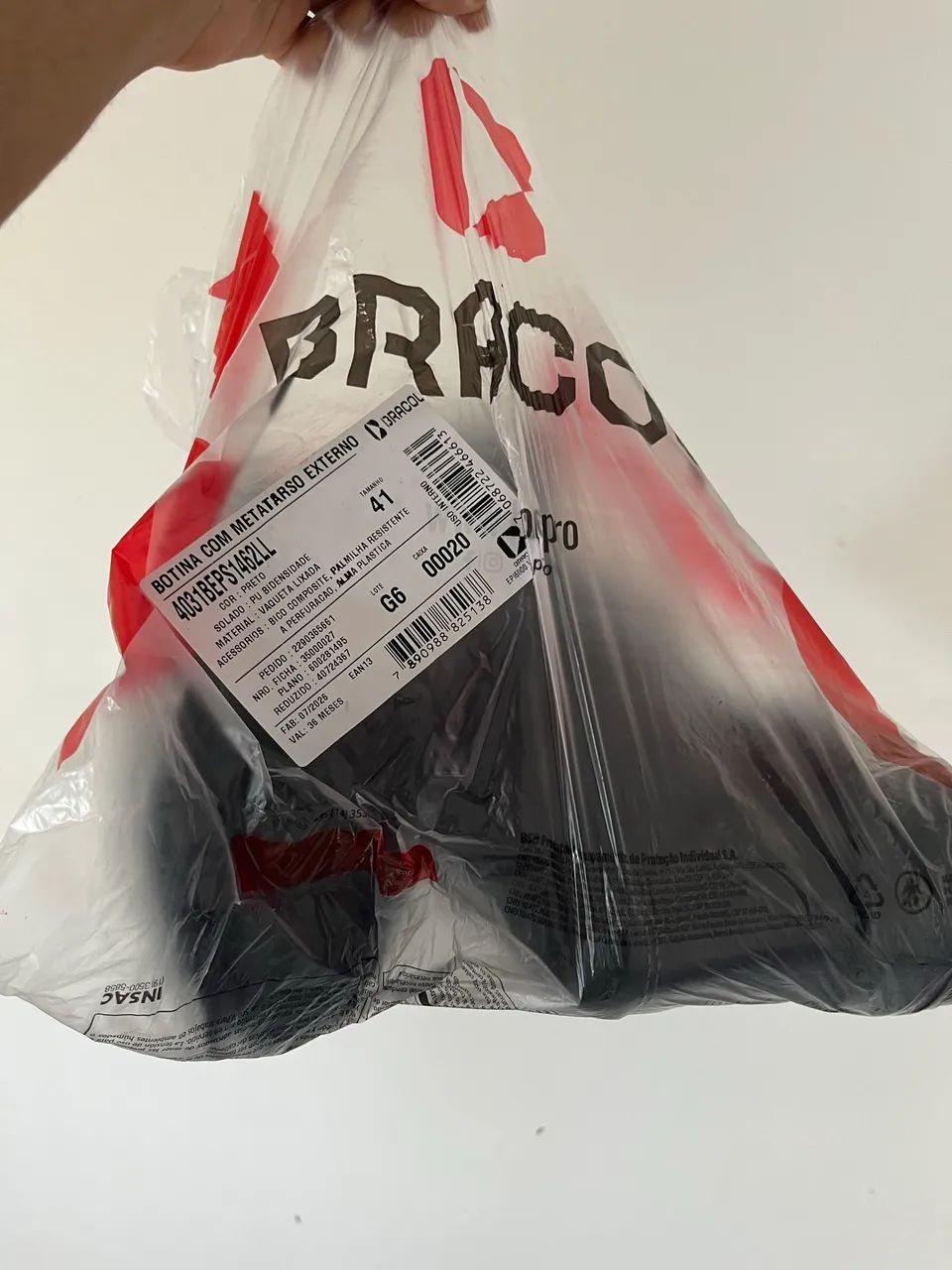 Botas com proteção metatarso - Foto 2