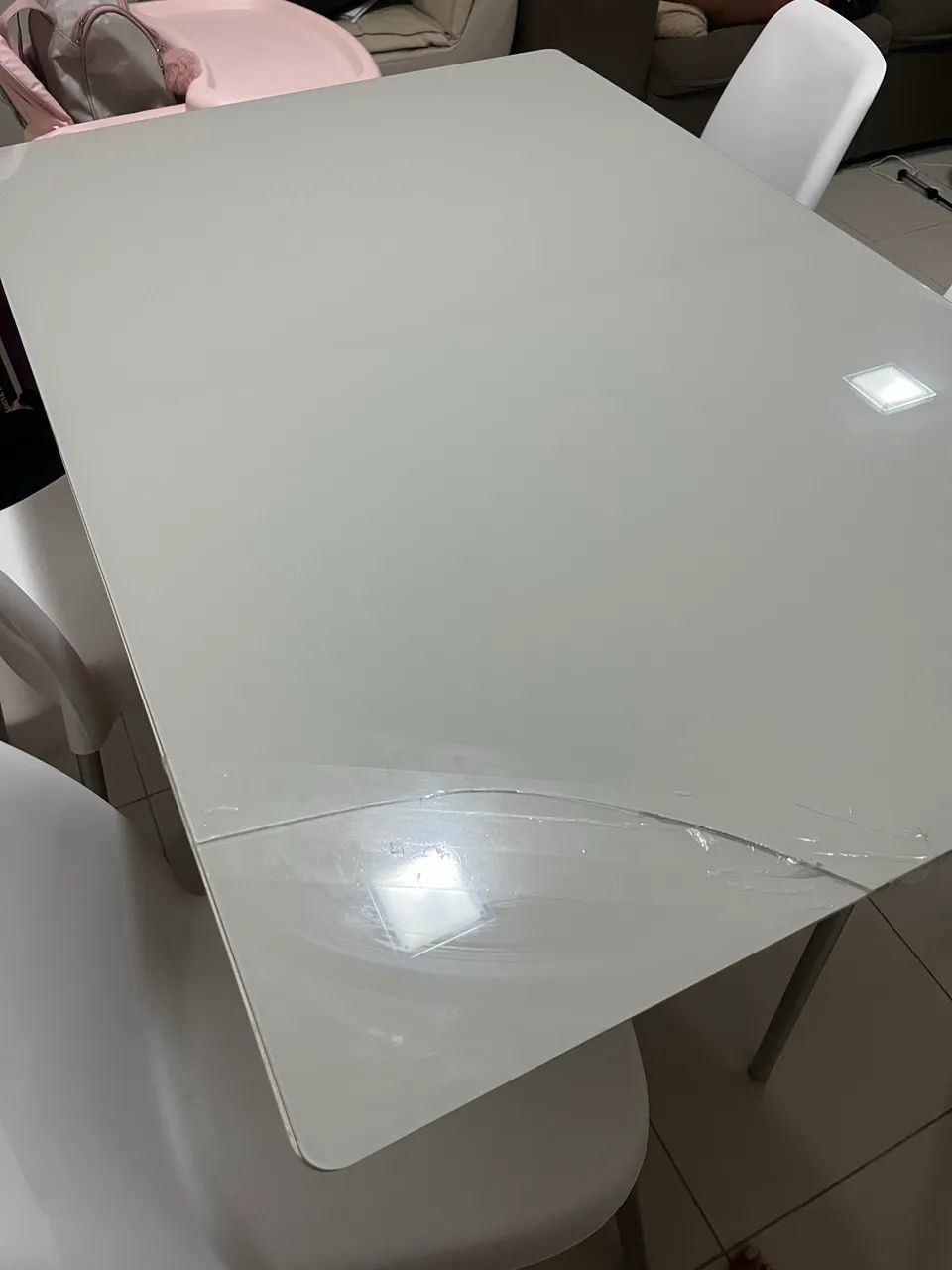 MESA DE JANTAR COM AVARIA 65570169065603123