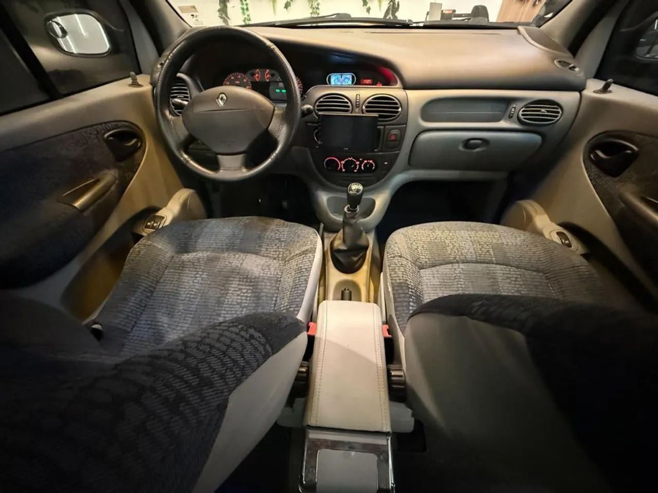 Renault Scenic Alize/ Expression 1.6 16V Mec. 2005 - Foto 2