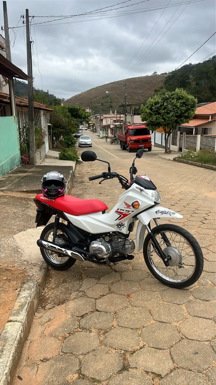 Moto em perfeito estado !!!