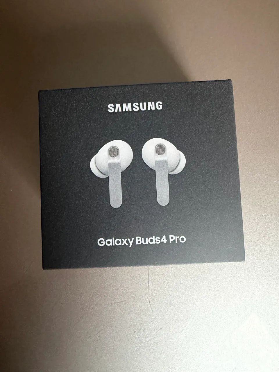 Galaxy Buds 4 Pro.