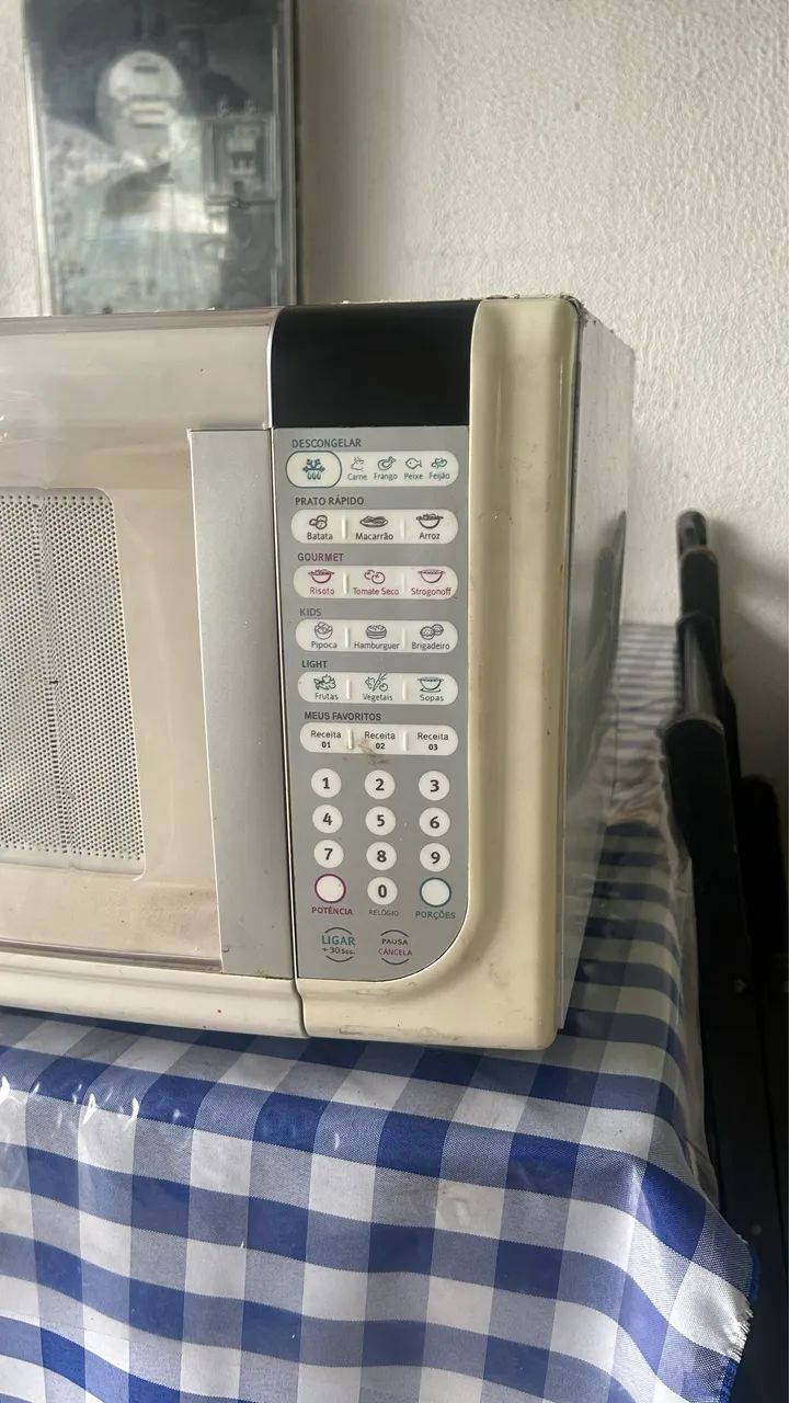 Microondas Eletrolux - Foto 2