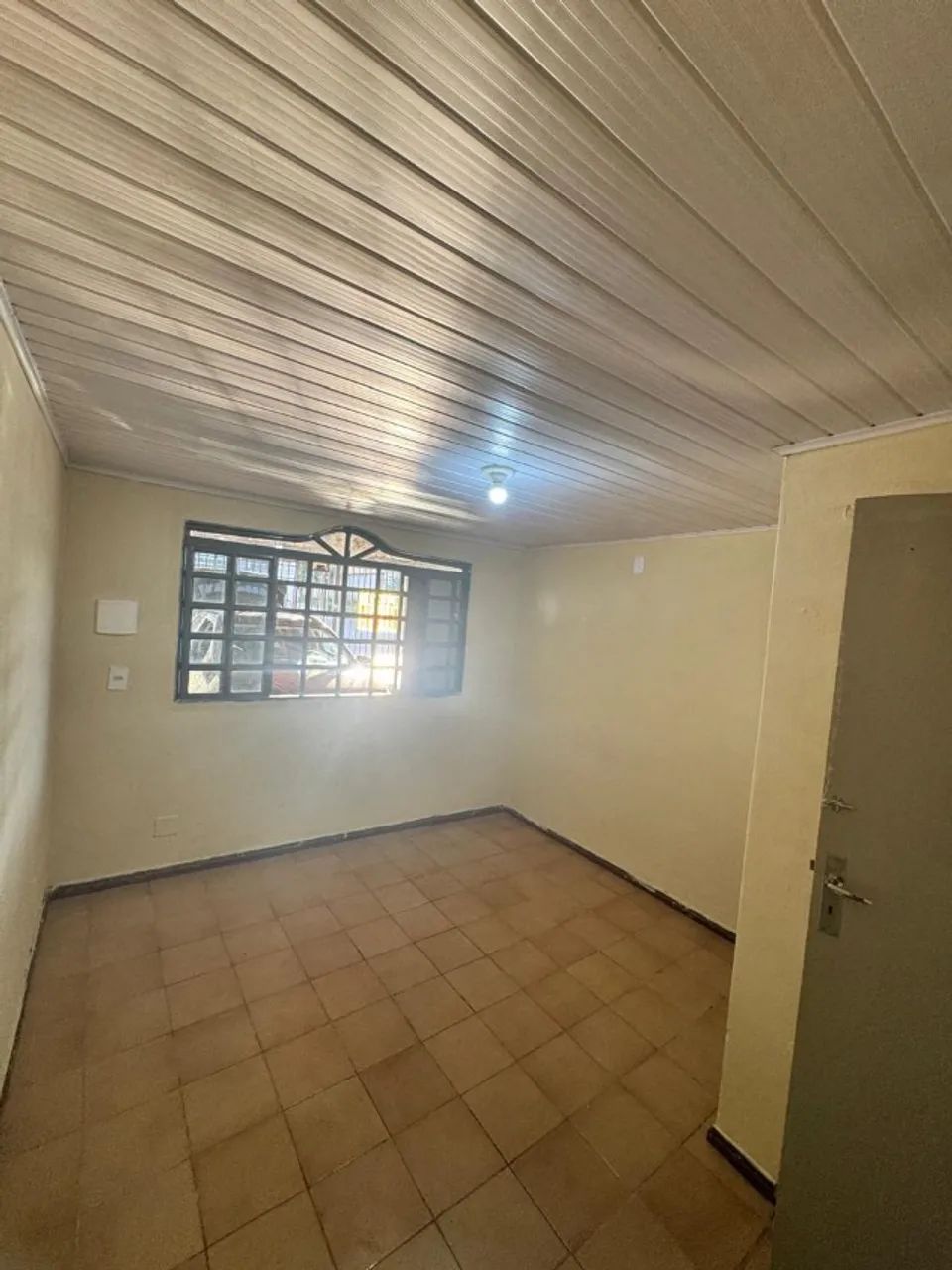 CASA QNL 6 BLOCO H 3 Quartos direto com proprietário - Foto 3