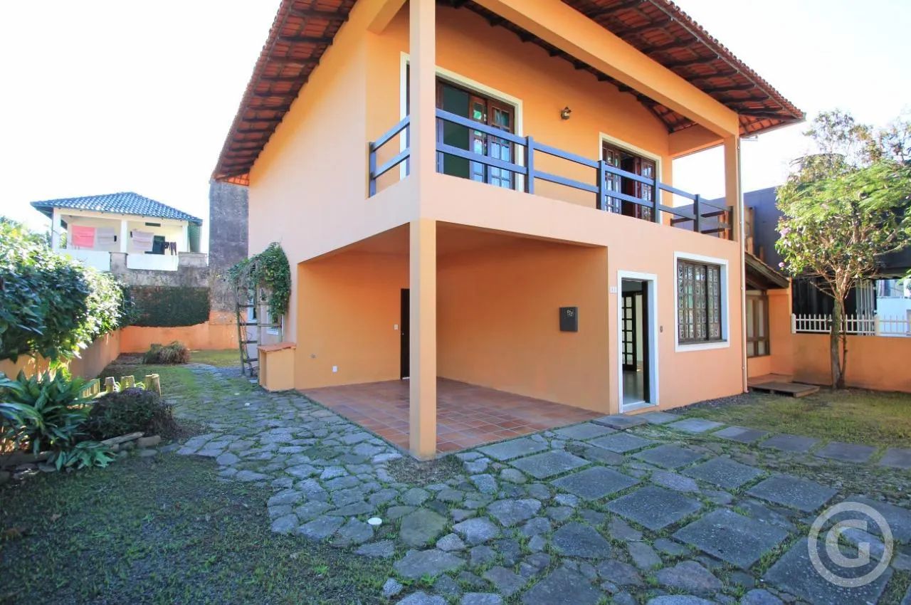 Casa com amplo jardim na Lagoa da Conceição - Foto 5