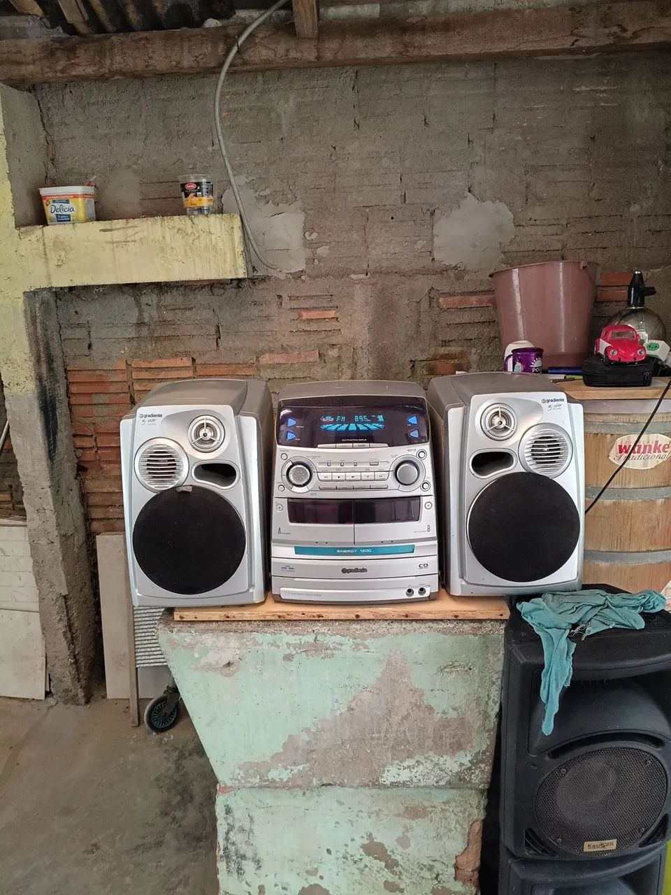 Rádio Gradiente CD e rádio AM e FM