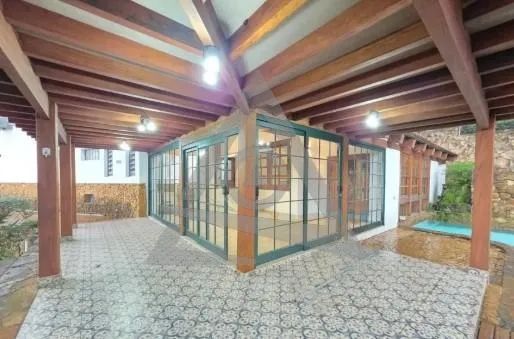 Casa à venda em Campinas, Bairro das Palmeiras, com 4 quartos, com 467 m² - Foto 2