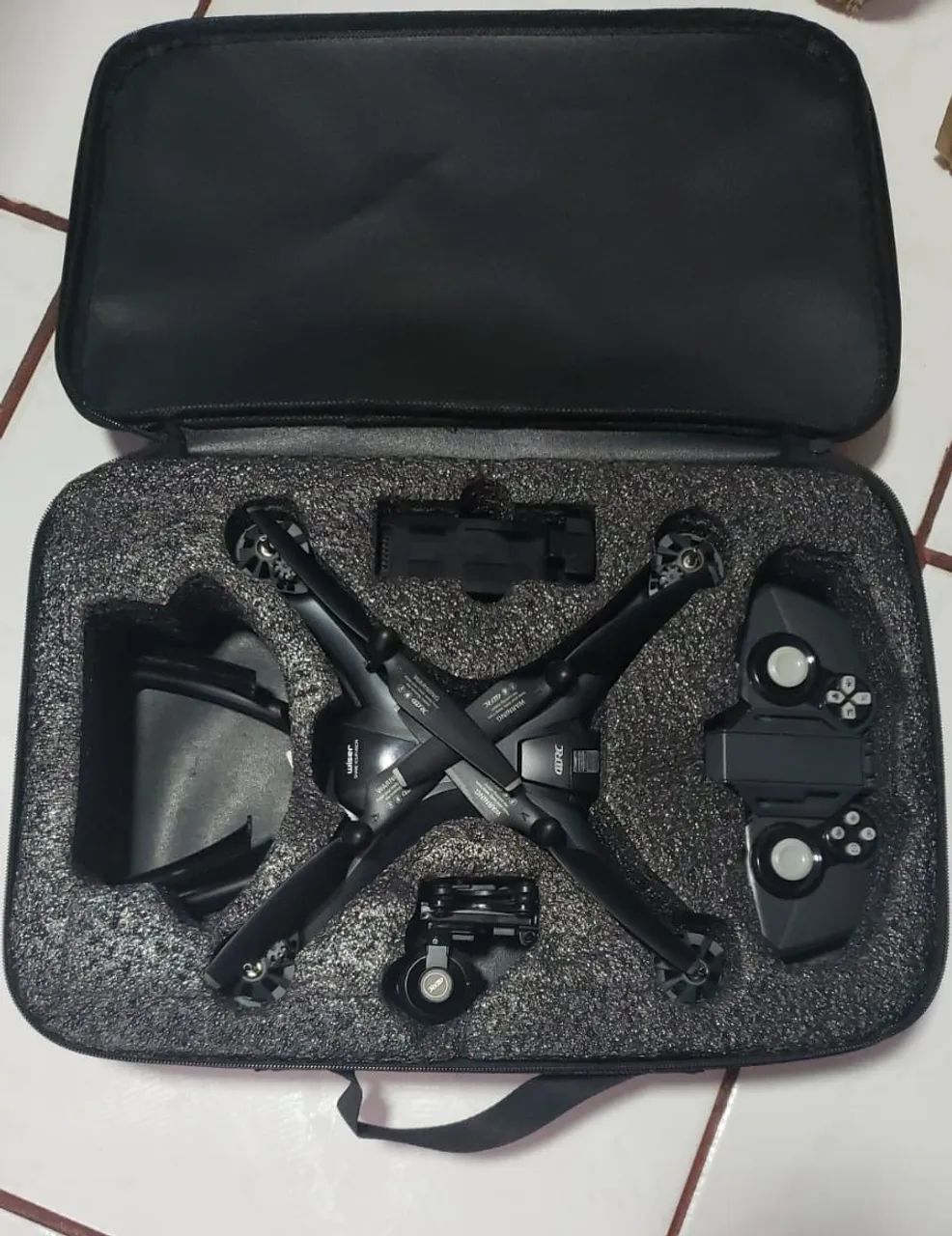Drone 4DRC,  Modelo 4D-F5 com Camera e GPS, Ler Observações:.