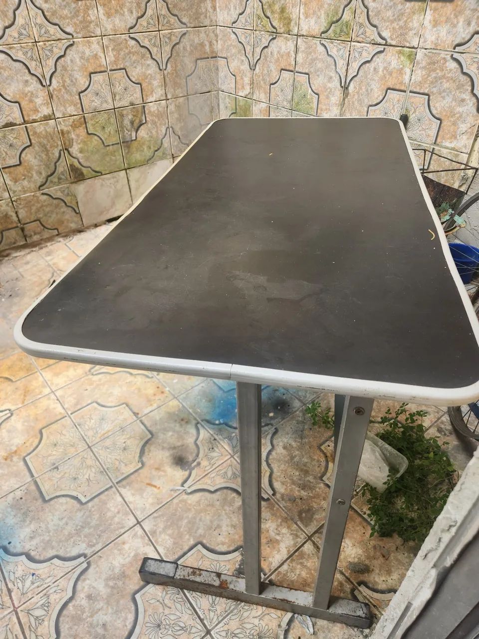 Mesa de estudo e escritório  - Foto 2