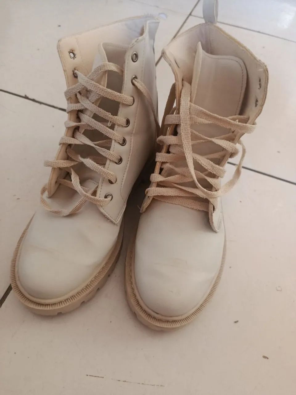 Vendo bota coturno  - Foto 2