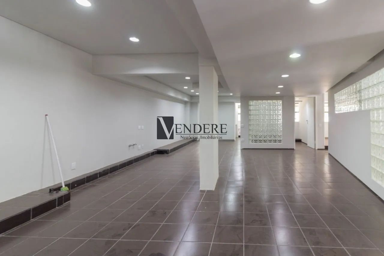 Andar corrido para Venda e Locação no Buritis.