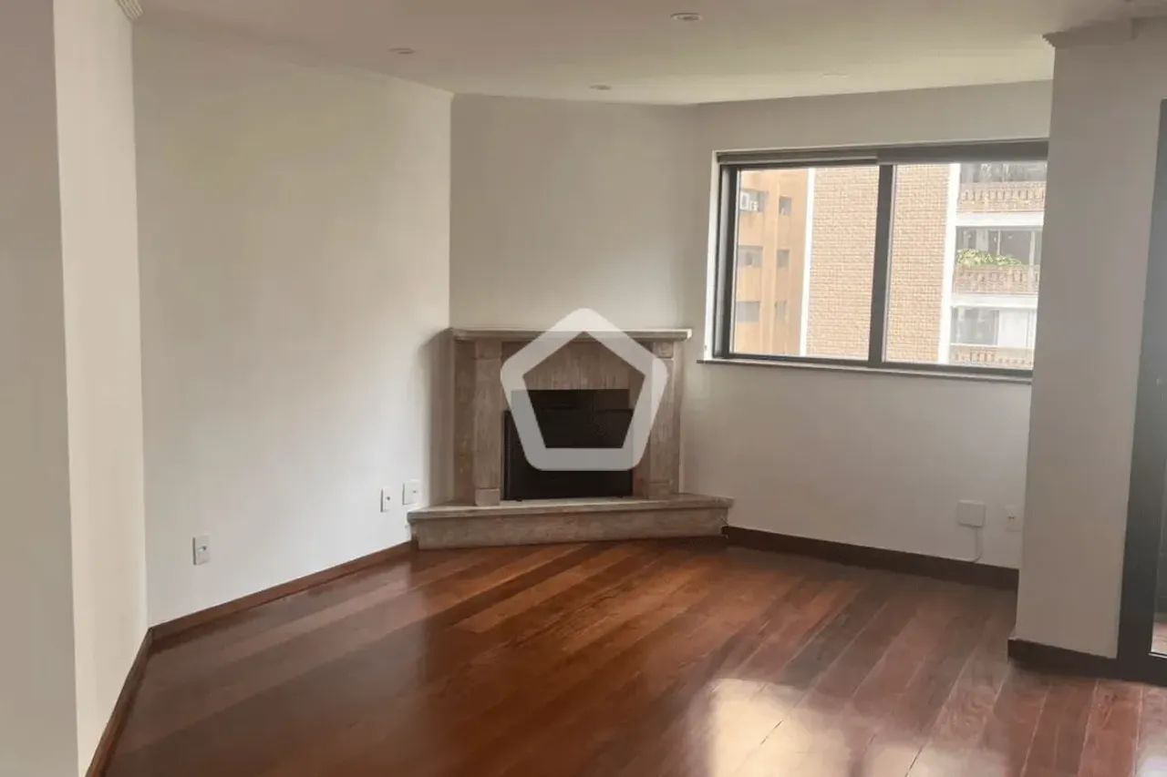 Apartamento 4 quartos em Itaim Bibi com lareira e boa iluminação - Foto 3