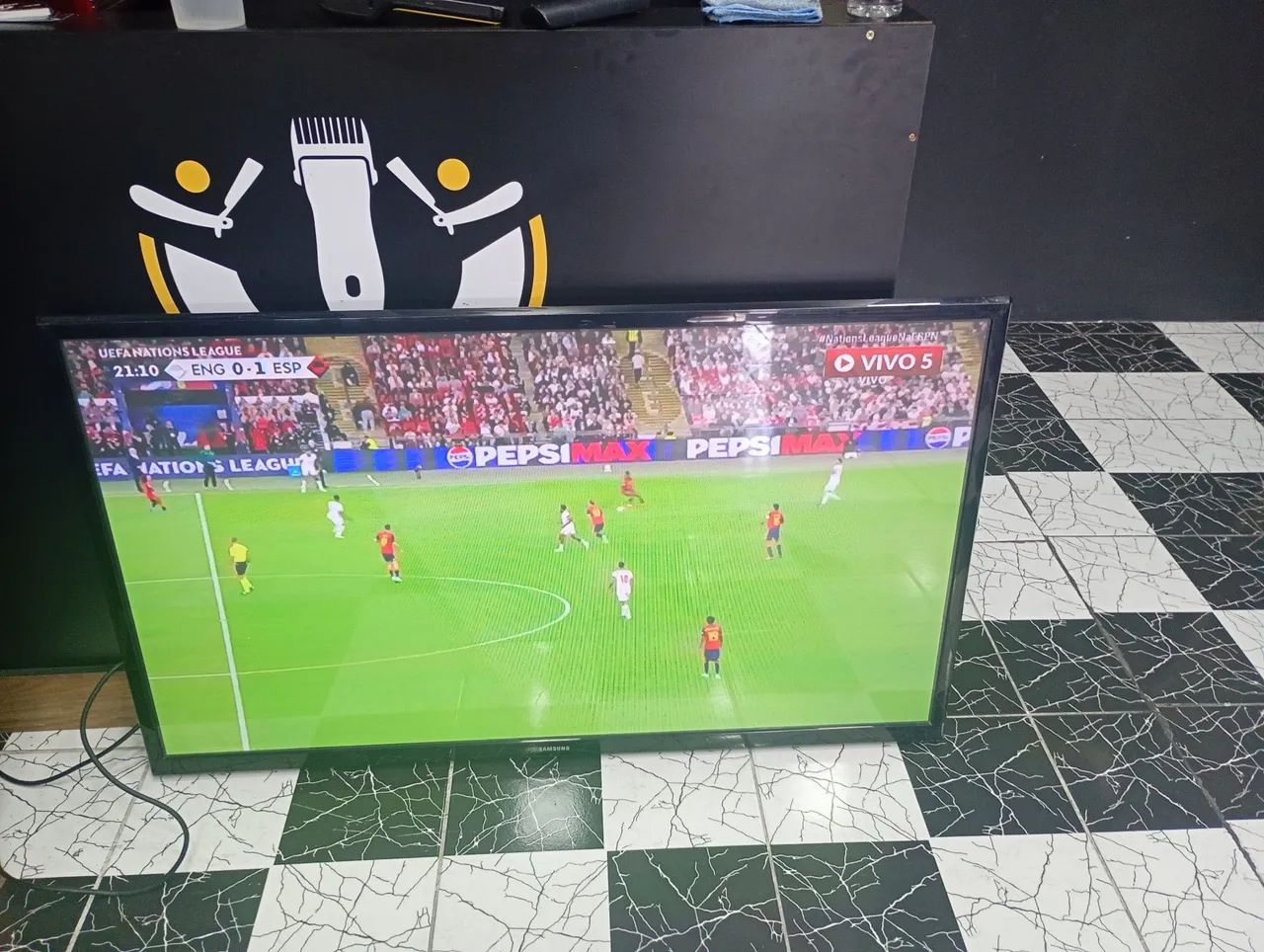 Vendo tv Samsung 55 polegadas obs não e smartv R$ 950,00 - Foto 3