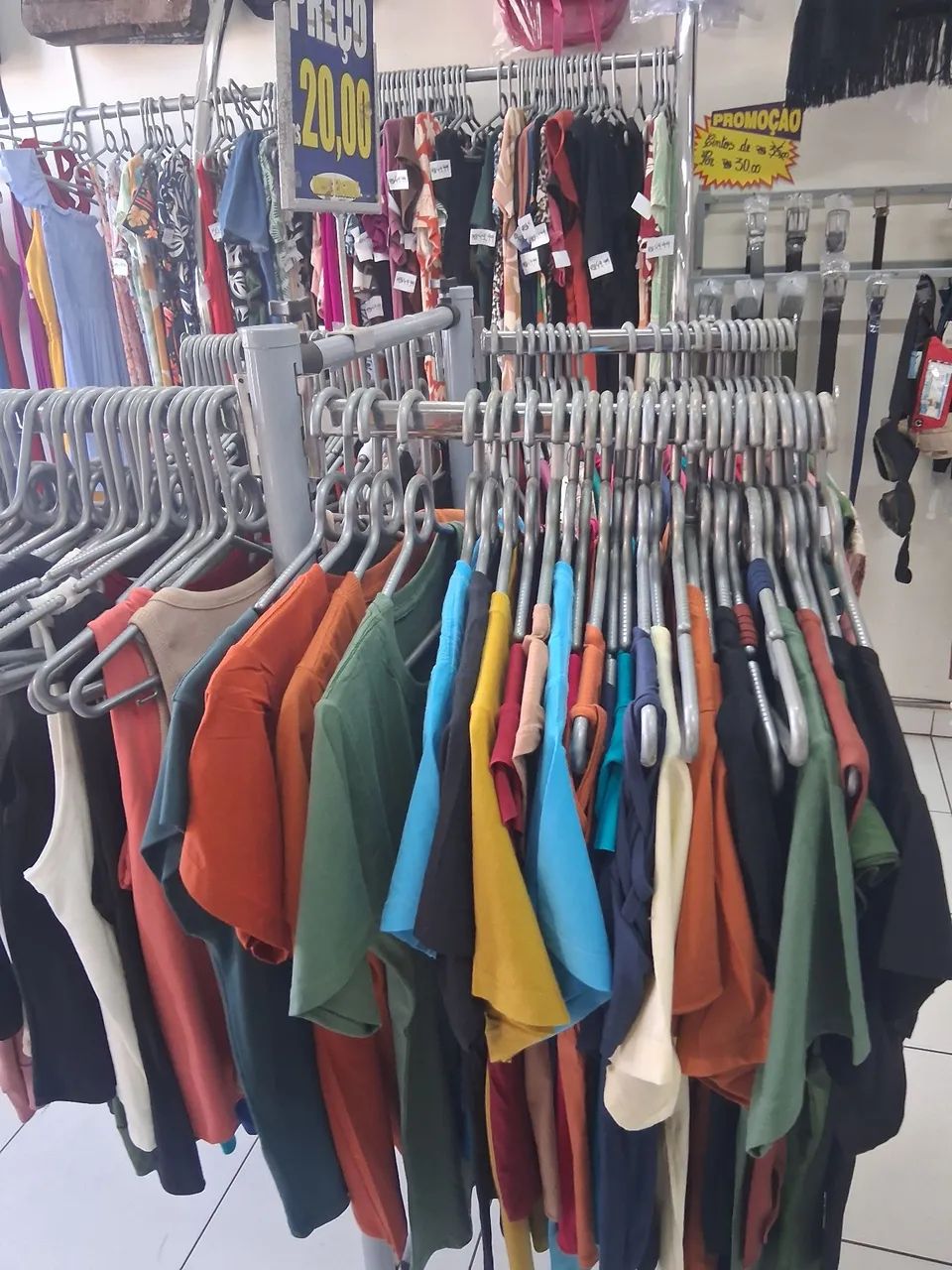 MONTAGEM DE LOJA DE ROUPAS  - Foto 3