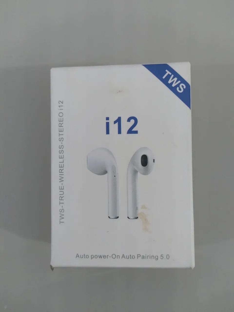 Fone de ouvido sem fio i12 TW com conexão via Bluetooth